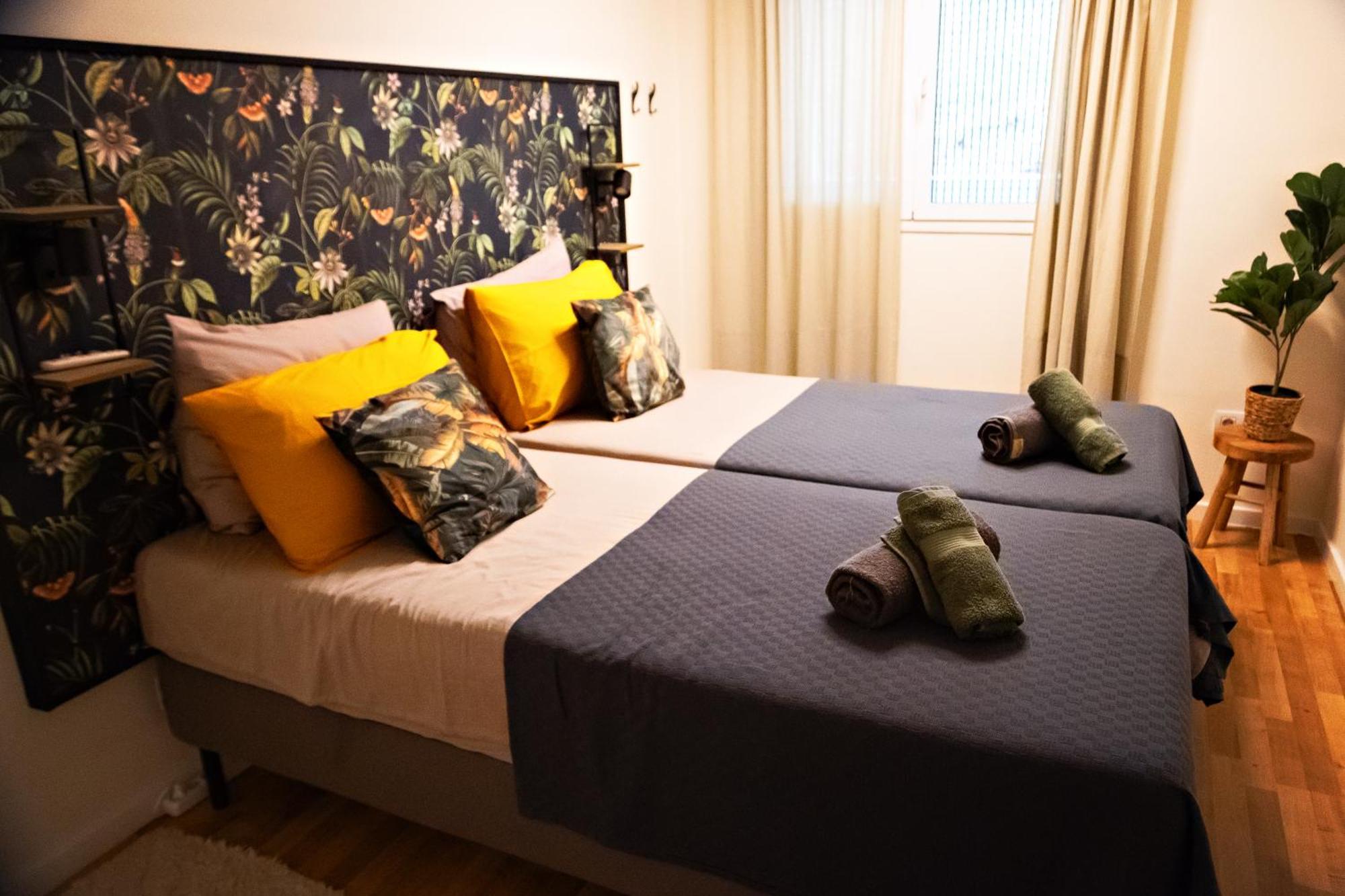 El Toro Apartments อัลเตอา ภายนอก รูปภาพ